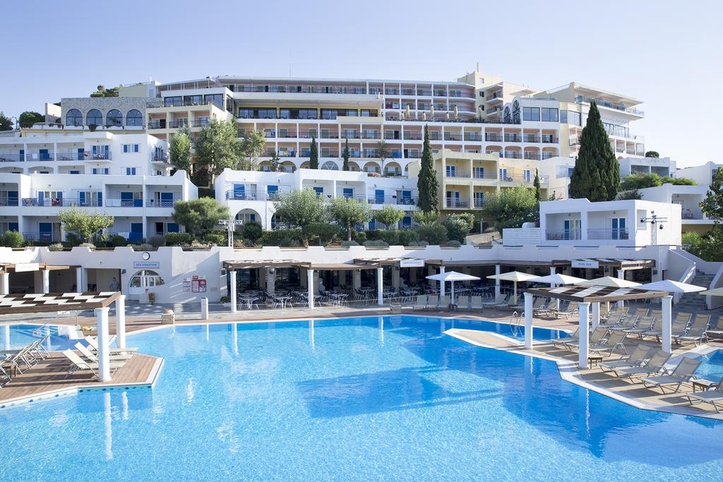 4* Dolce Attica Riviera Hotel - Βραυρώνα Αττικής ✦