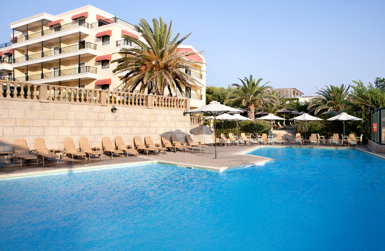 4* Ramada Athens Attica Riviera - Νέα Μάκρη ✦ -44%