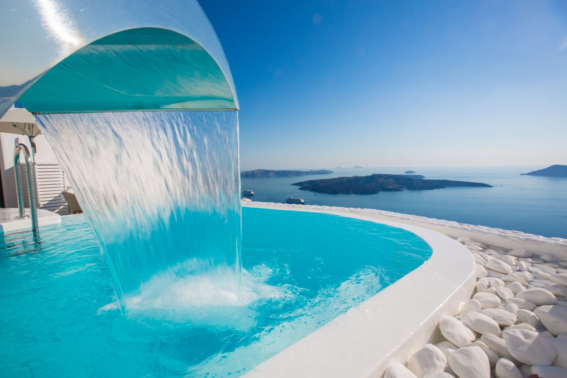 Chic Hotel Santorini - Σαντορίνη ✦ 2 Ημέρες (1 Διανυκτέρευση)