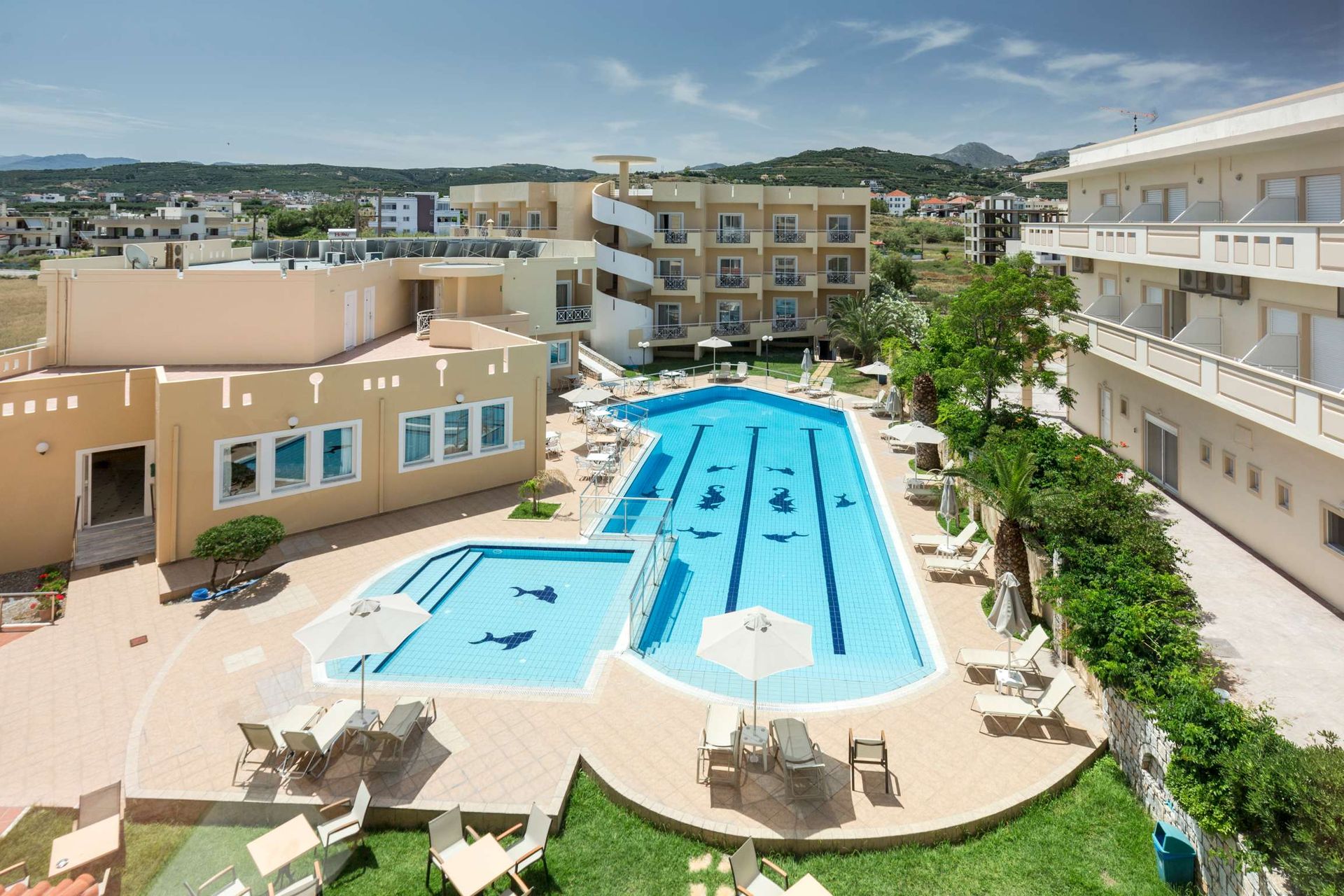 Sunny Bay Hotel- Xανιά, Κρήτη ✦ -5% ✦ 2 Ημέρες (1 Διανυκτέρευση)