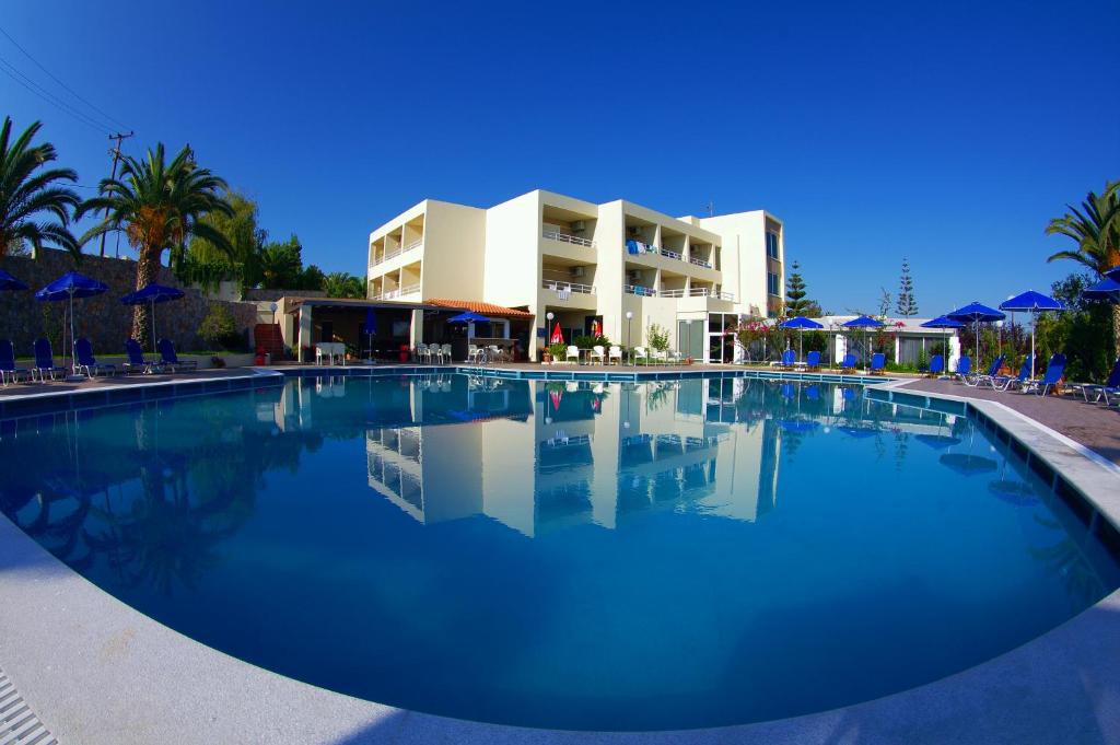 Eleftheria Hotel - Χανιά, Κρήτη ✦ 2 Ημέρες (1 Διανυκτέρευση)
