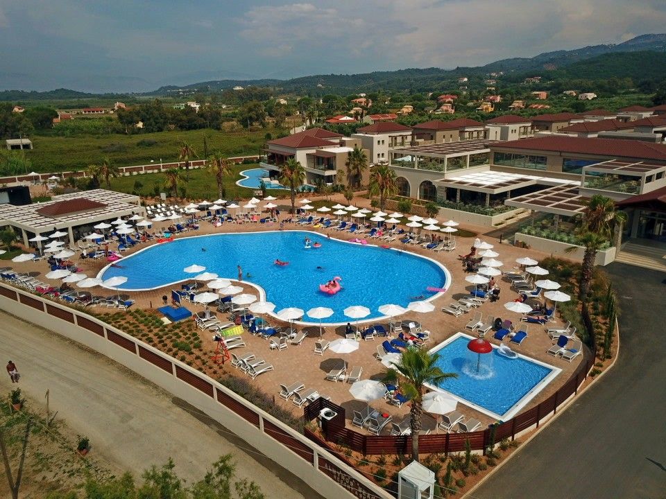 5* Almyros Beach Resort & Spa - Κέρκυρα ✦ -35%