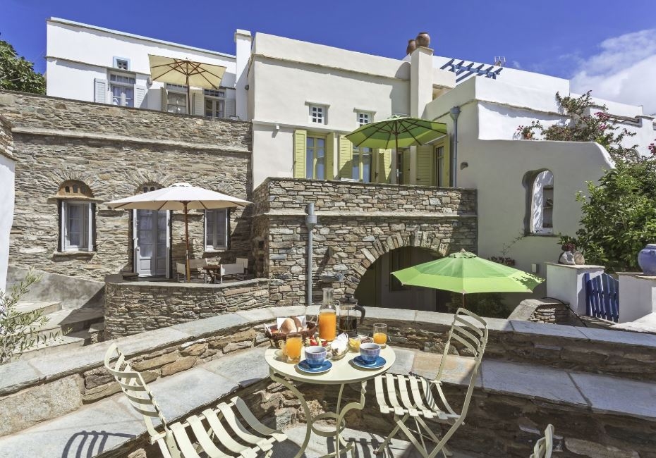 Crossroads Inn - Τήνος ✦ -4% ✦ 5 Ημέρες (4 Διανυκτερεύσεις)