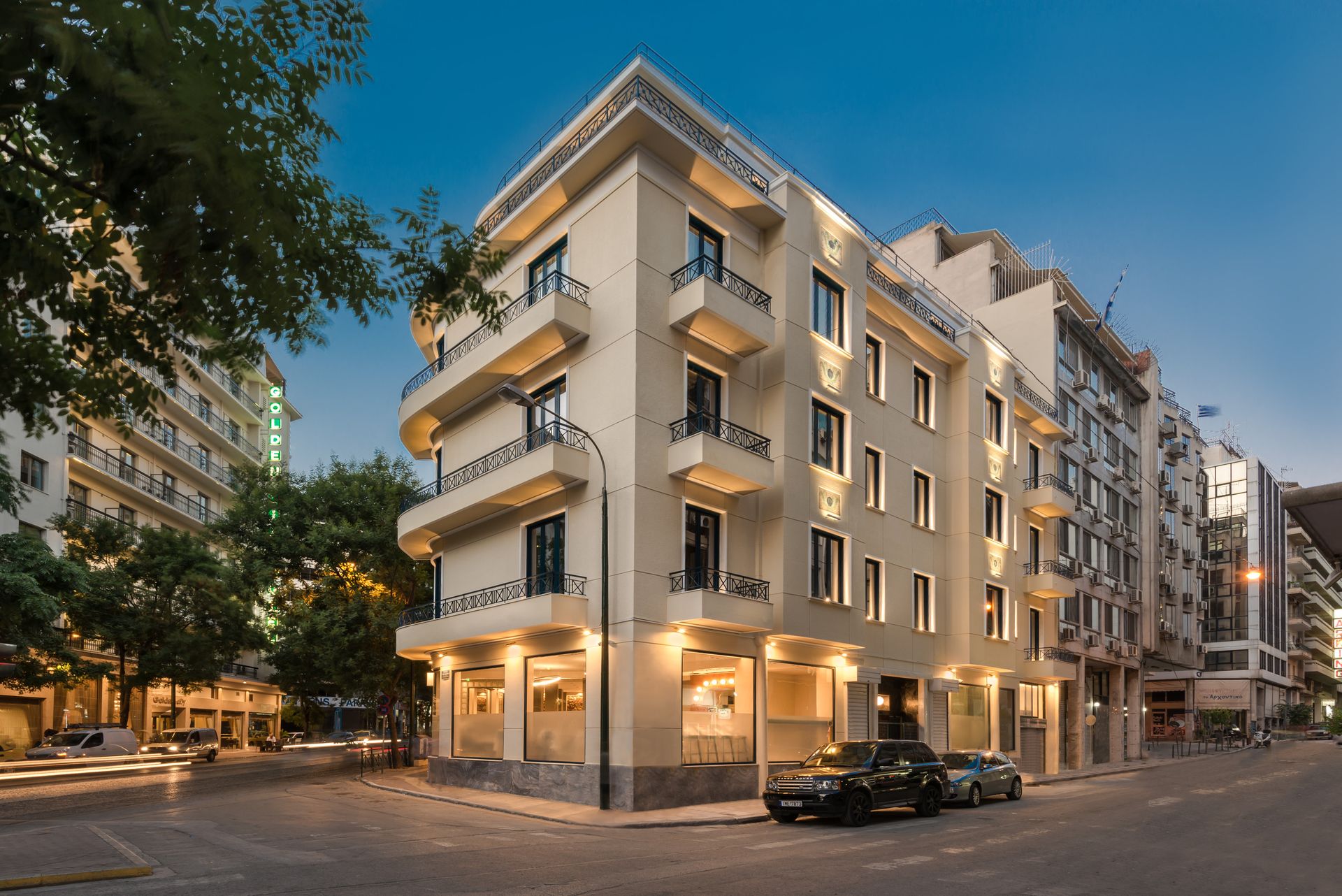 4* Athens One Smart Hotel - Αθήνα ✦ 2 Ημέρες (1 Διανυκτέρευση)