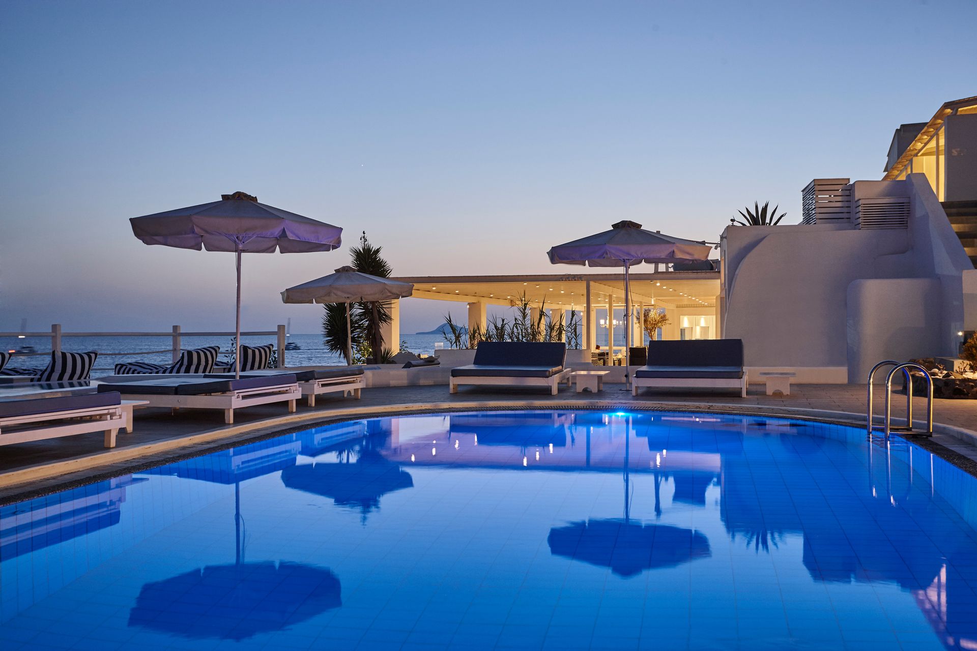 4* Notos Therme & Spa - Βλυχάδα, Σαντορίνη ✦ 2