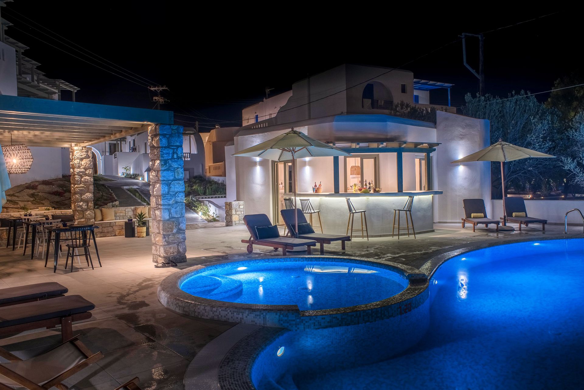 Melidron Hotel & Suites Naxos - Νάξος ✦ 4 Ημέρες