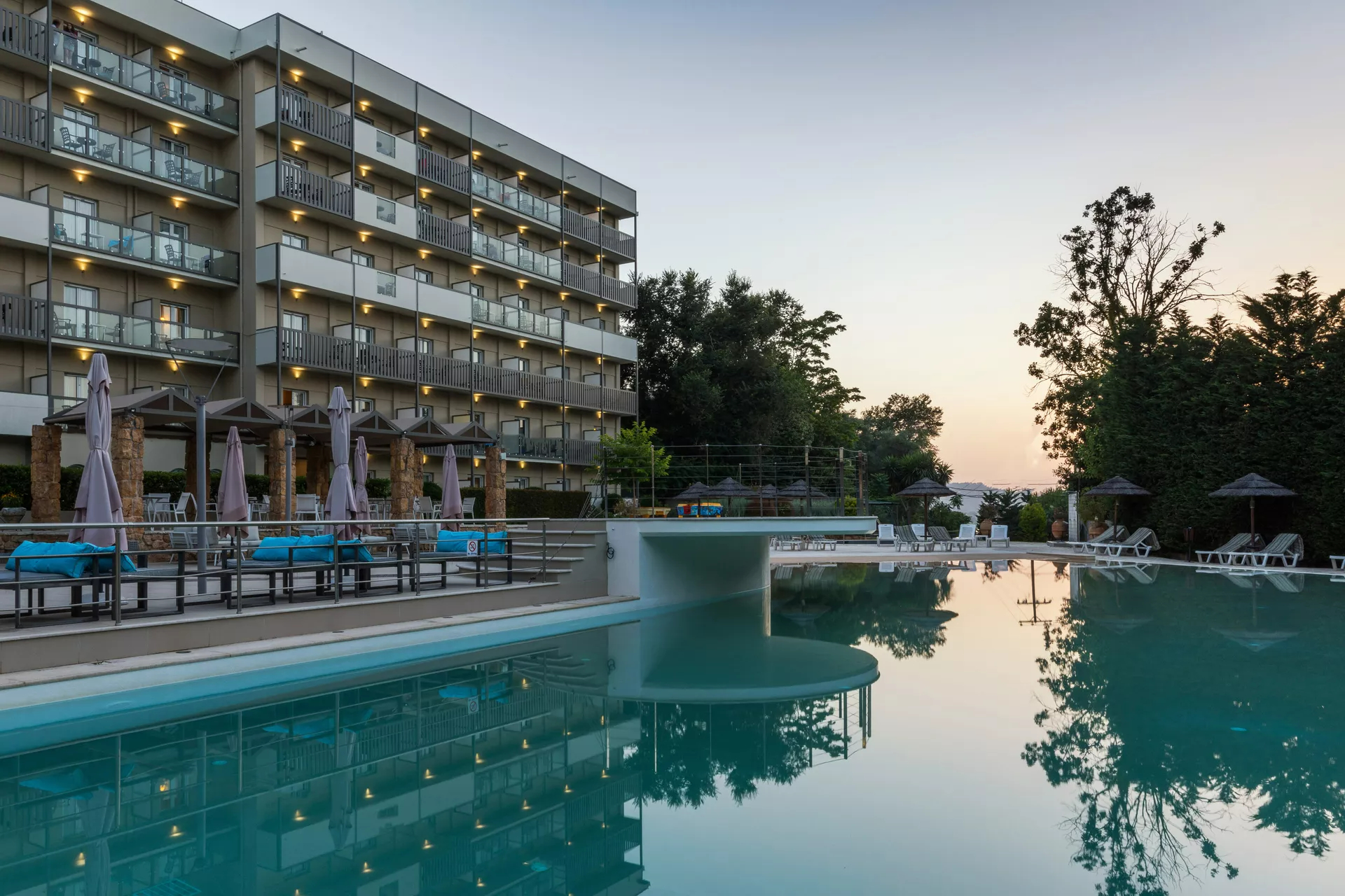 4* Ariti Grand Hotel - Κανόνι, Κέρκυρα ✦ 4 Ημέρες (3