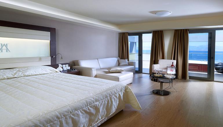 4* Arion Hotel - Ξυλόκαστρο ✦ -40% ✦ 2 Ημέρες (1 Διανυκτέρευση)