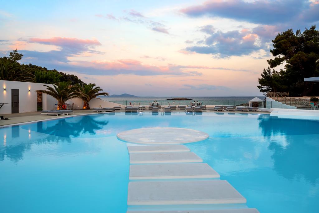 4* Marpunta Village - Αλόννησος ✦ 2 Ημέρες (1 Διανυκτέρευση)