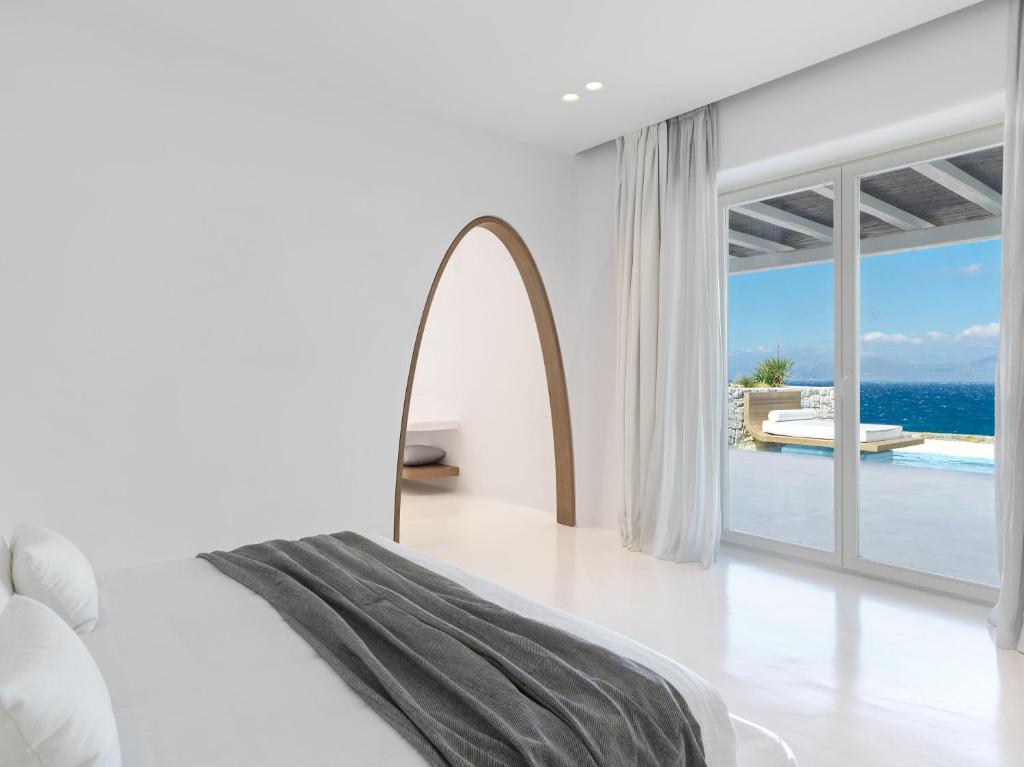 4* Mykonos Earth Suites - Μεγάλη Άμμος, Μύκονος ✦ 2