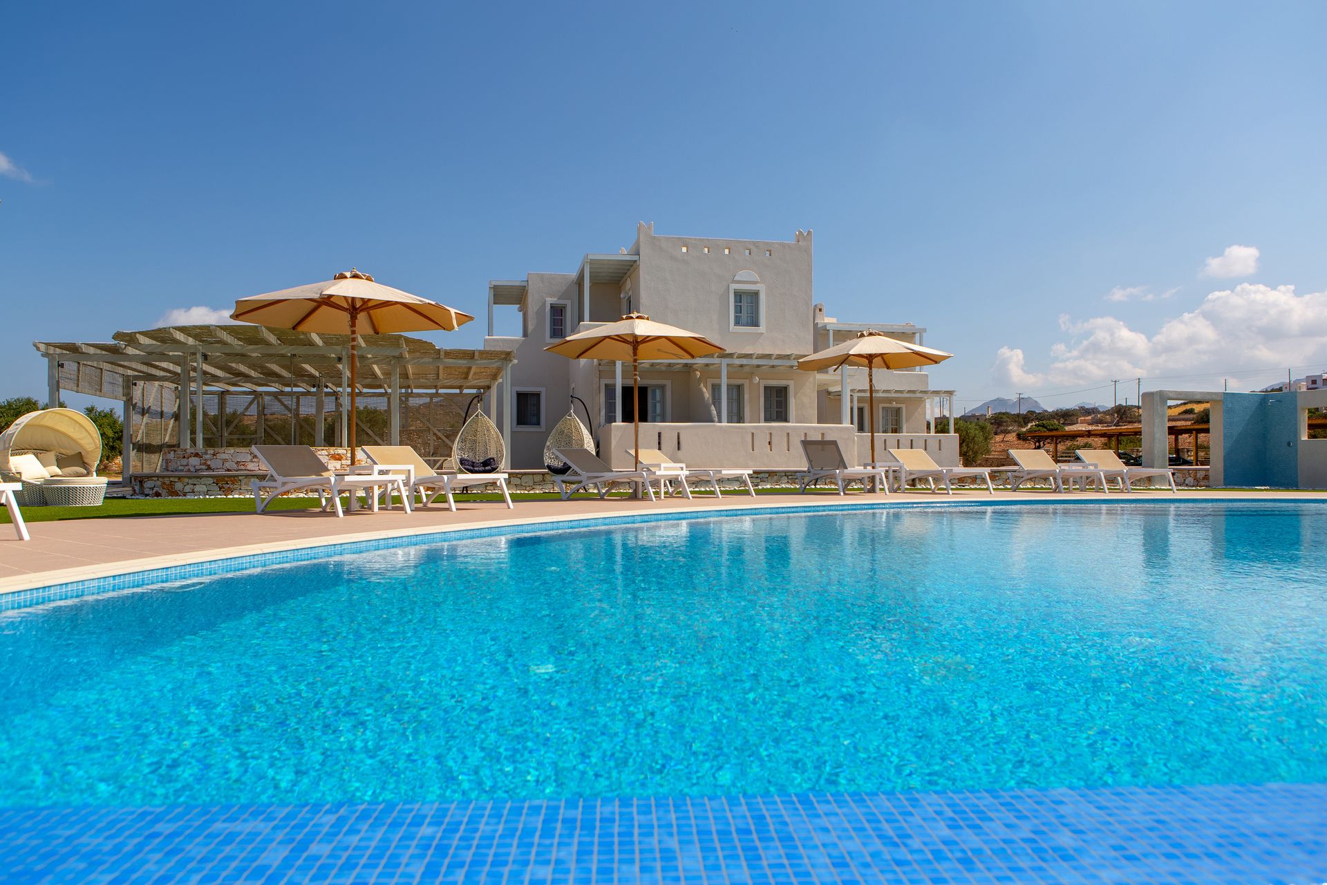 Sun and Moon Villas - Πυργάκι, Νάξος ✦ -30% ✦ 4 Ημέρες