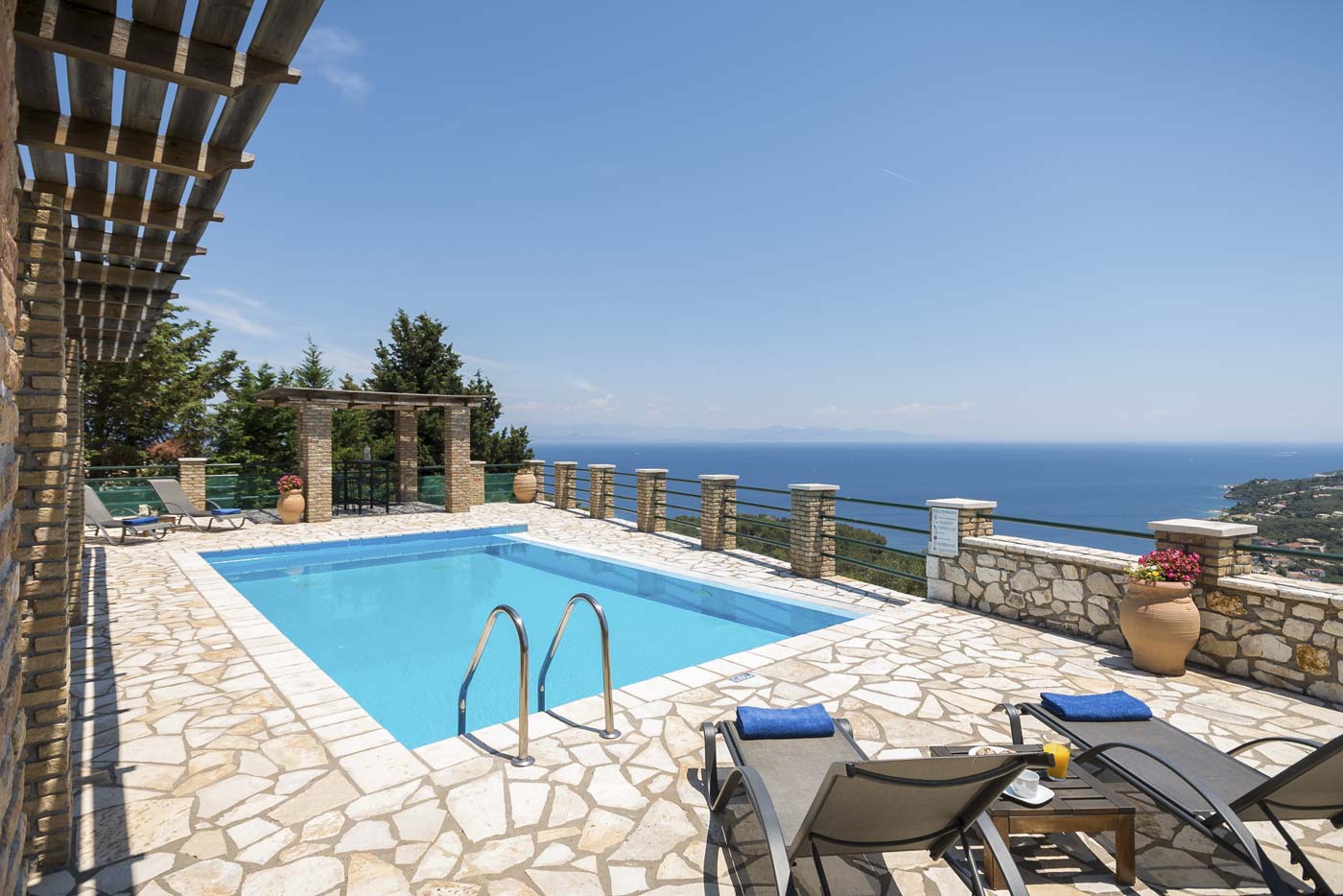 Lithari Villas - Αϊ Γιάννης, Παξοί ✦ -25% ✦ 4 Ημέρες