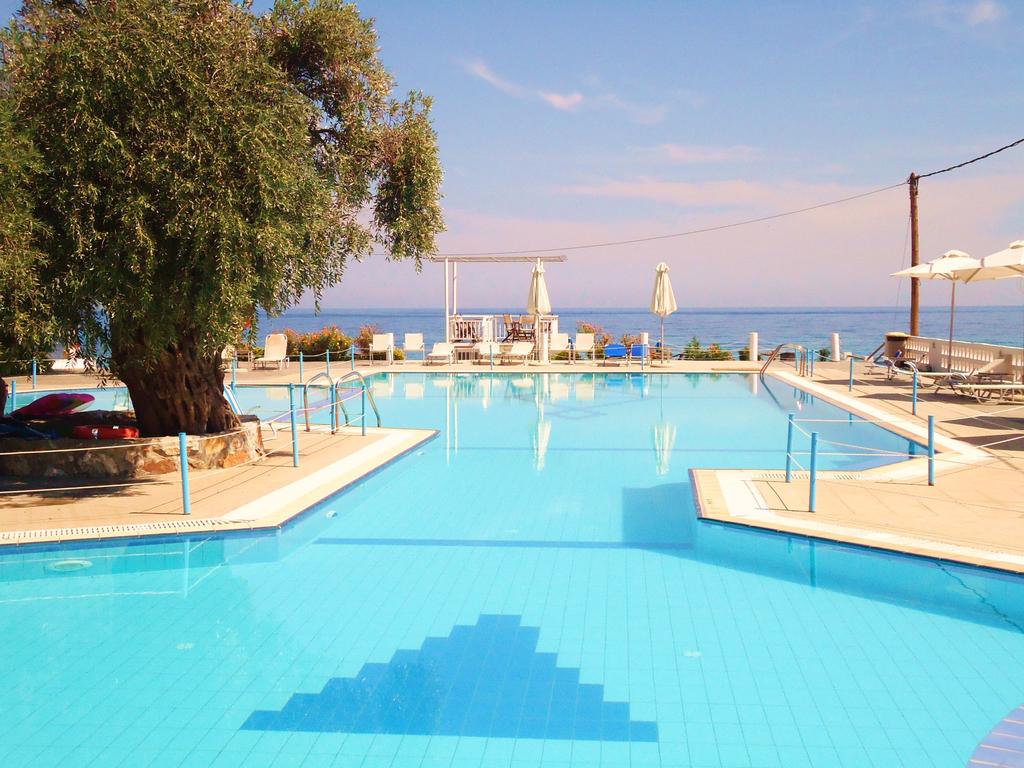 4* Maranton Beach Hotel - Θάσος ✦ 2 Ημέρες (1 Διανυκτέρευση)