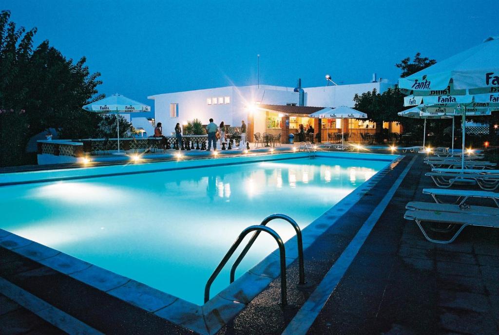 Ionian Beach Hotel - Λακόπετρα Αχαΐας ✦ -30% ✦ 6 Ημέρες