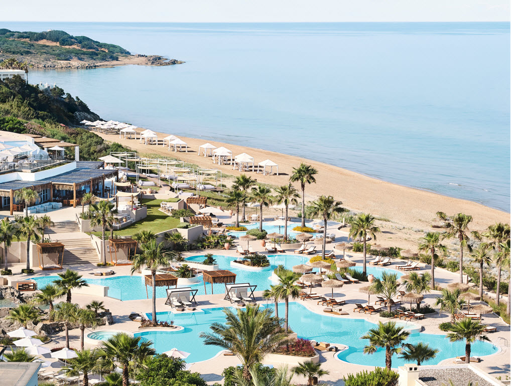 5* Grecotel La Riviera & Aqua Park - Κυλλήνη ✦