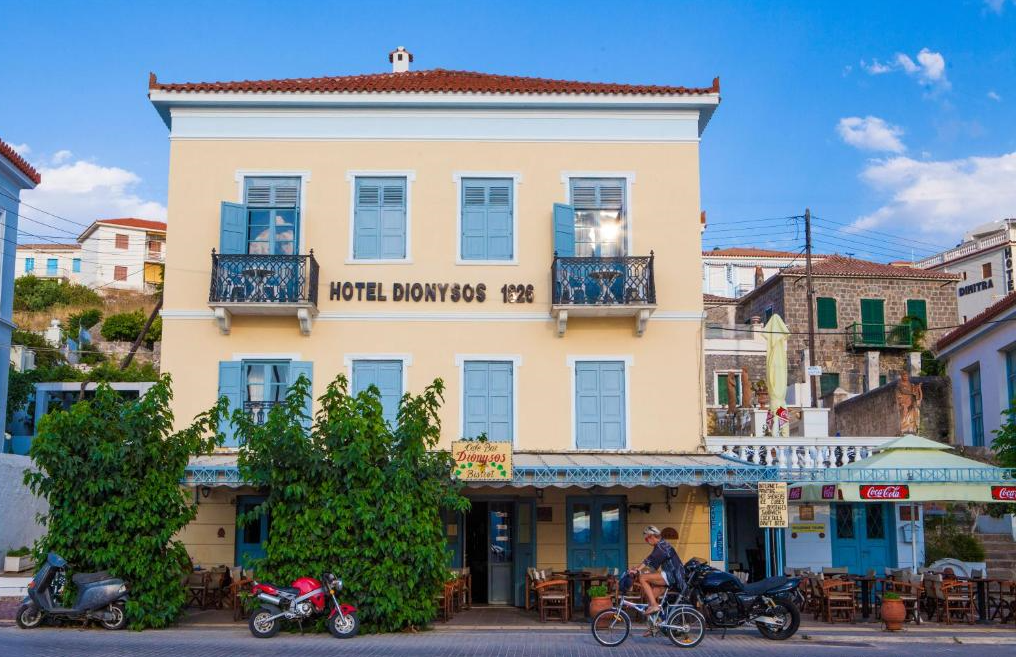 Dionysos Hotel - Πόρος ✦ -44% ✦ 3 Ημέρες (2 Διανυκτερεύσεις)