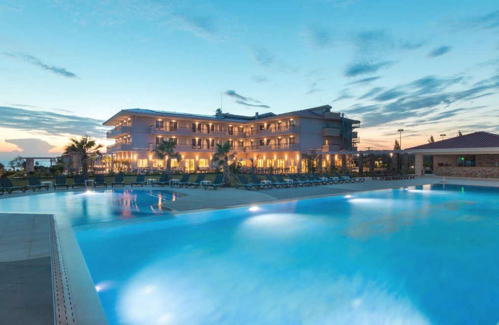 4* King Maron Hotel - Μαρώνεια, Ροδόπη ✦ -25% ✦ 2 Ημέρες