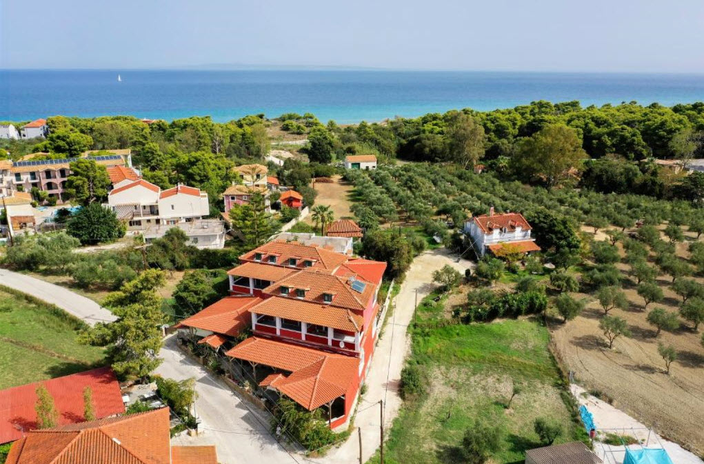 Vasilikos Garden Maisonettes & Suites - Βασιλικός