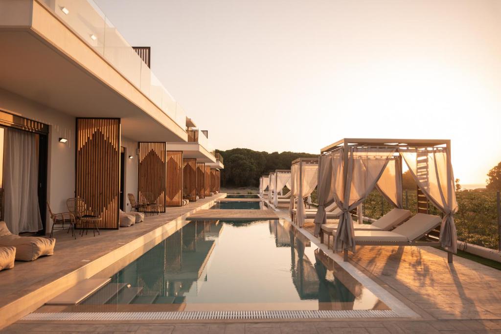 Salt Boutique Hotel - Κουρούτα Ηλείας ✦ 2 Ημέρες (1