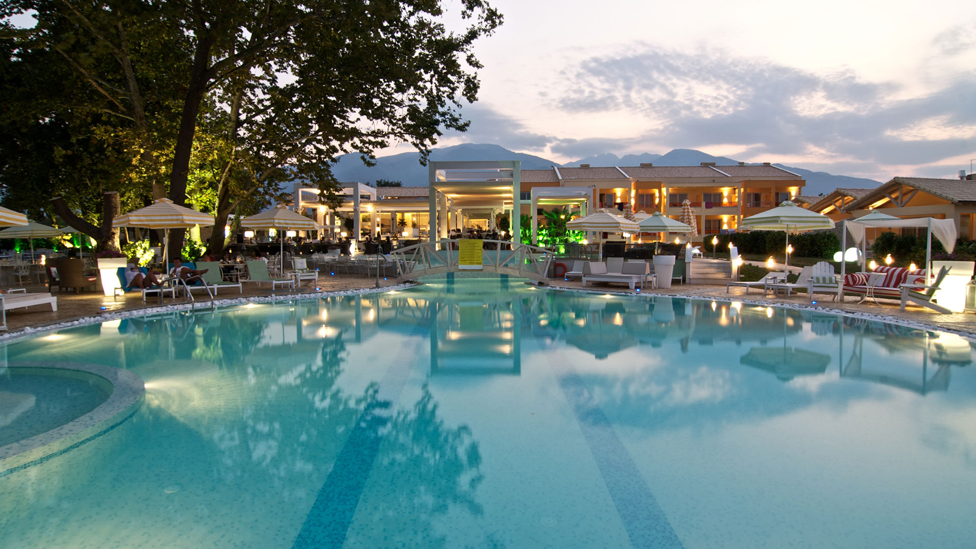 4* Litohoro Olympus Resort Villas & Spa - Παραλία