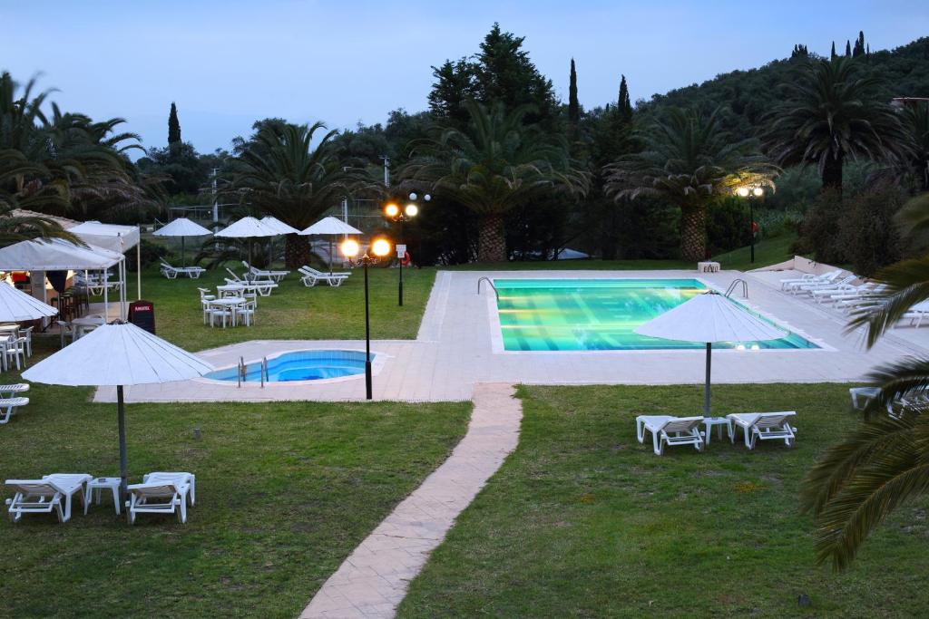 4* Rebecca's Village - Καρουσάδες, Κέρκυρα ✦ 2 Ημέρες