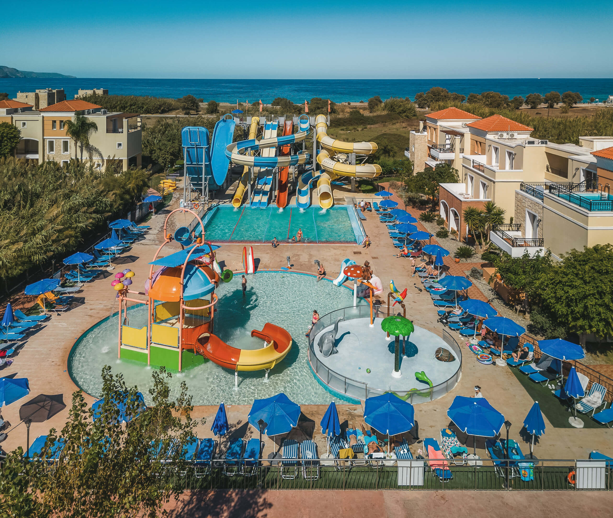 4* Chrispy Resort & Waterpark - Χανιά, Κρήτη ✦