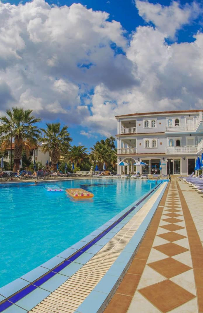 Laganas Holidays Hotel - Λαγανάς, Ζάκυνθος ✦ 2 Ημέρες