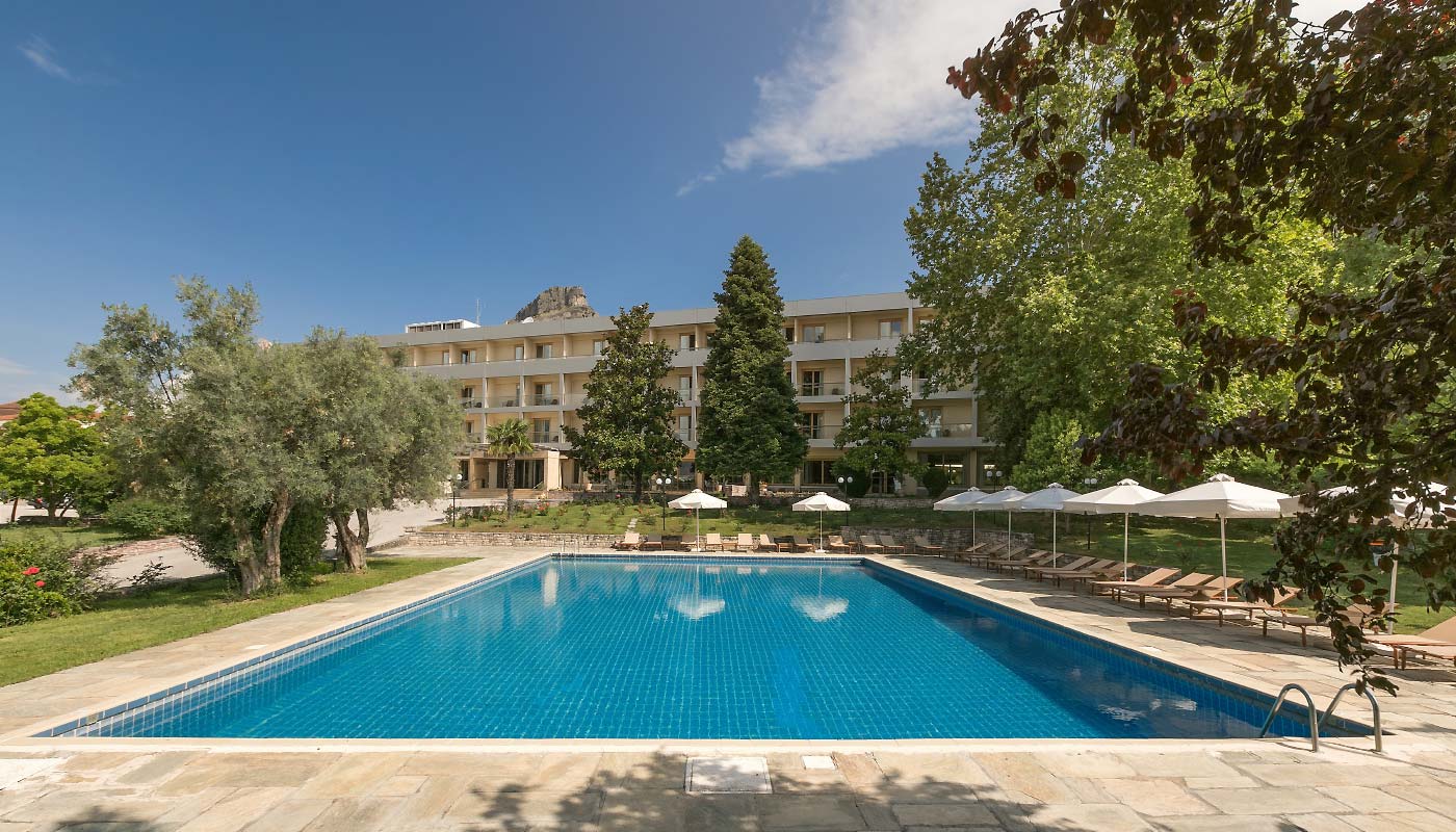 4* Divani Meteora Hotel - Καλαμπάκα ✦ 2 Ημέρες (1 Διανυκτέρευση)