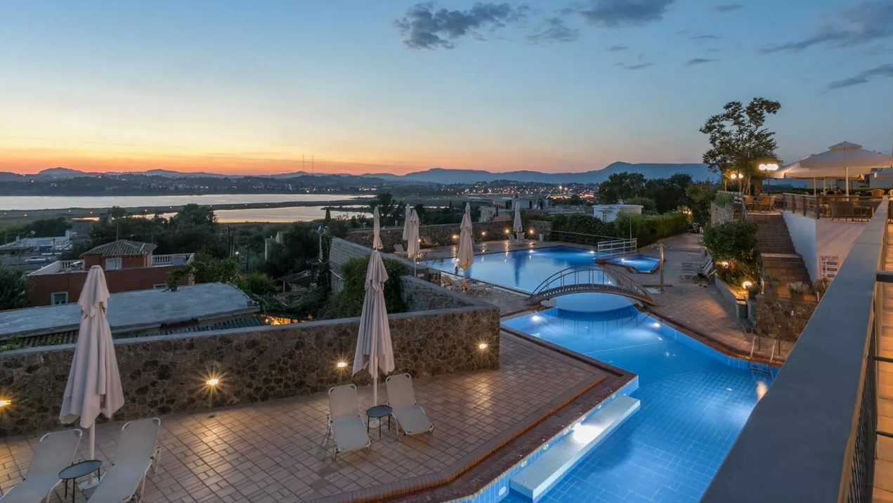 4* Divani Corfu Palace - Κανόνι, Κέρκυρα ✦ 2 Ημέρες