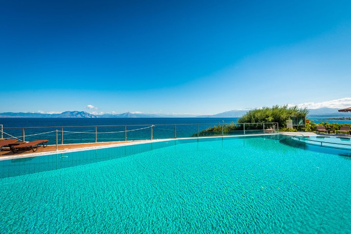 Niforeika Beach Hotel & Bungalows - Νιφορέικα Αχαΐας