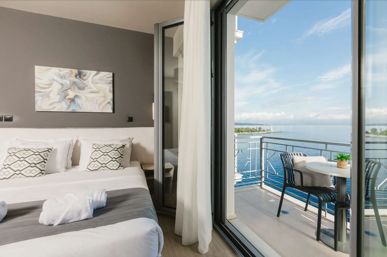 Infinity Hotel - Γύθειο ✦ -29% ✦ 2 Ημέρες (1 Διανυκτέρευση)