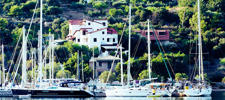 Drymna Hotel - Τριζόνια, Φωκίδα ✦ 4 Ημέρες (3 Διανυκτερεύσεις)