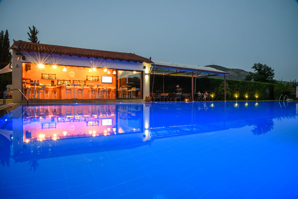 Mont Helmos Hotel - Καλάβρυτα ✦ 2 Ημέρες (1 Διανυκτέρευση)