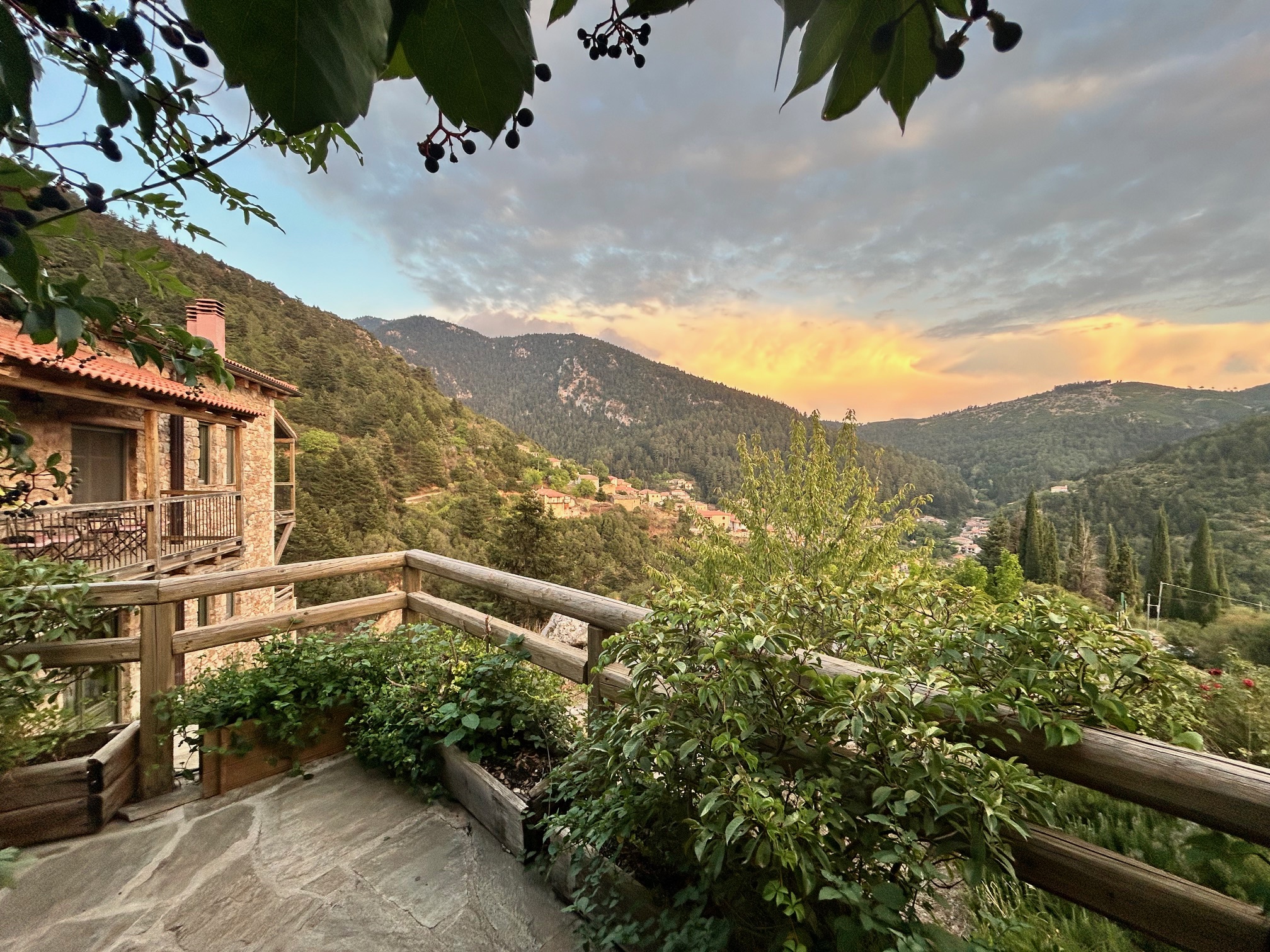 Pritanio Guesthouse - Πολύδροσο, Λακωνία ✦ -25% ✦ 3