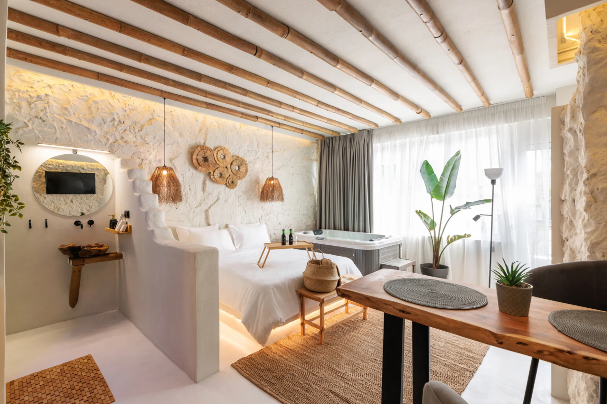 Marabou Unique Stay - Θεσσαλονίκη ✦ 2 Ημέρες (1 Διανυκτέρευση)