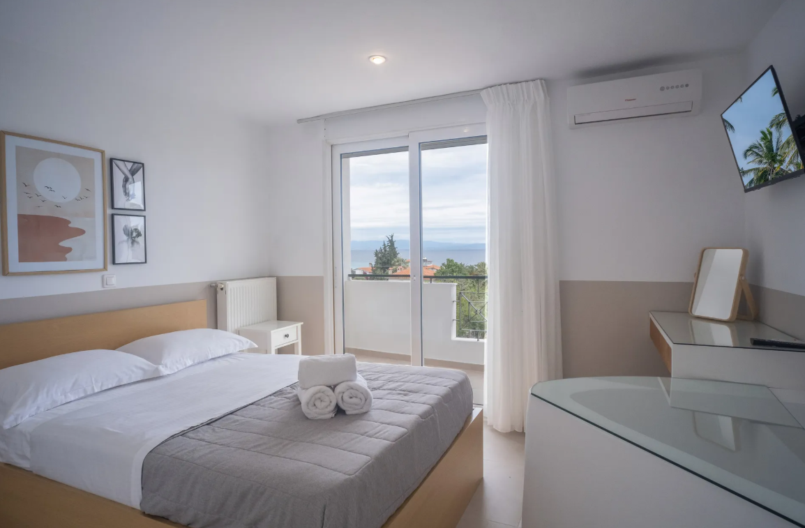 Elena Villa - Πολύχρονο, Χαλκιδική ✦ 3 Ημέρες (2 Διανυκτερεύσεις)