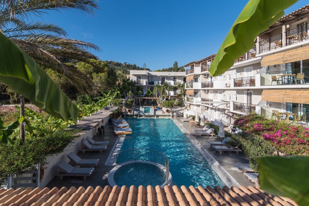 Iniohos Hotel - Αργάσι, Ζάκυνθος ✦ 2 Ημέρες (1 Διανυκτέρευση)