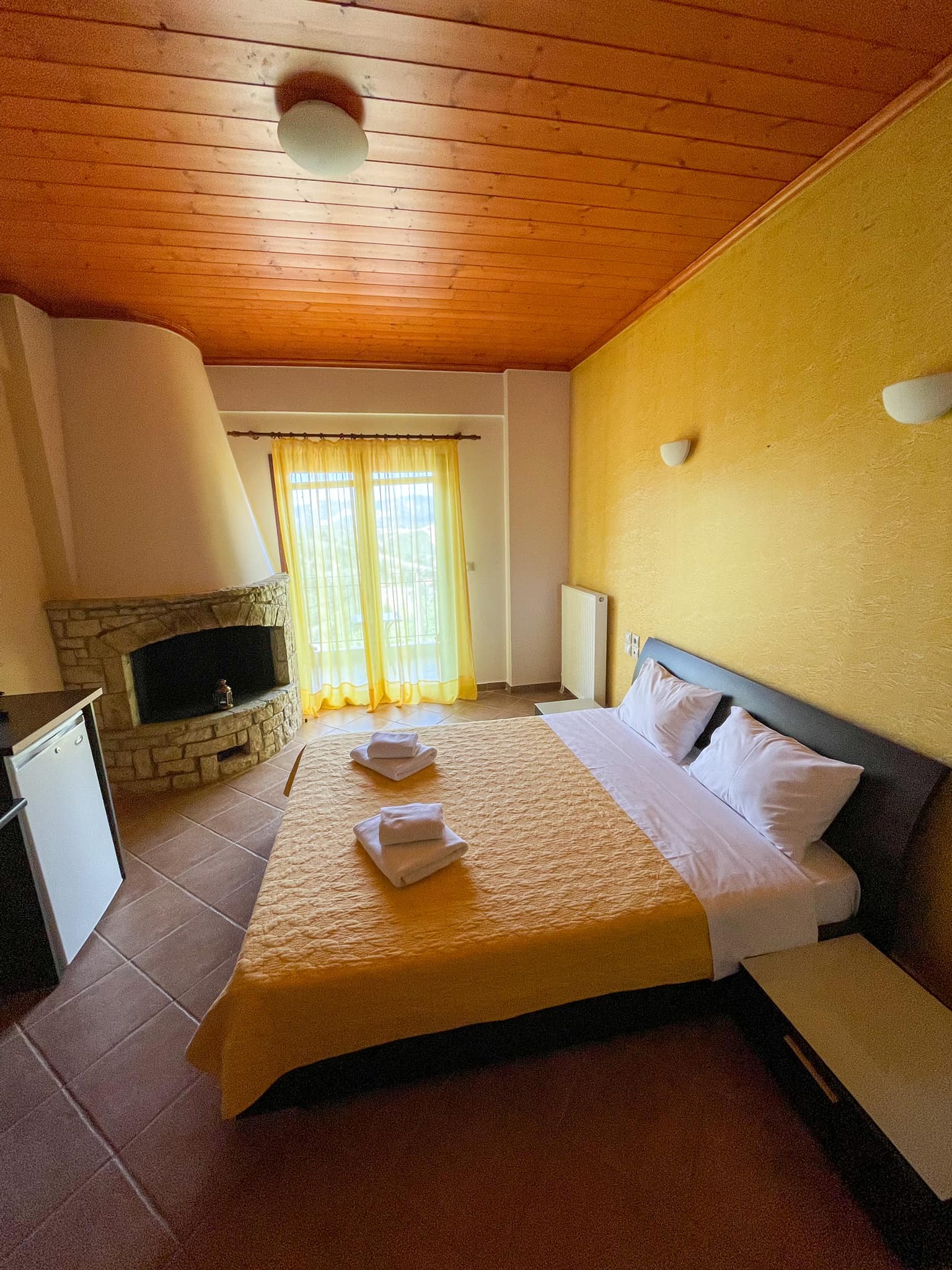 Ξενώνας Ζαχαράκης - Τσαπουρνιά, Καλάβρυτα ✦ 3 Ημέρες