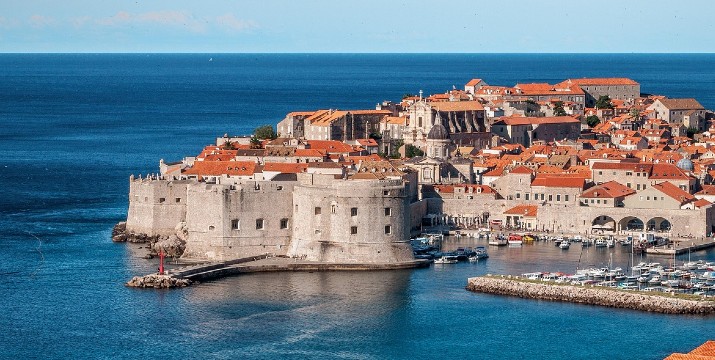 48h Deal! 320€ / άτομο για 4ήμερο (15 Αυγουστος) στις