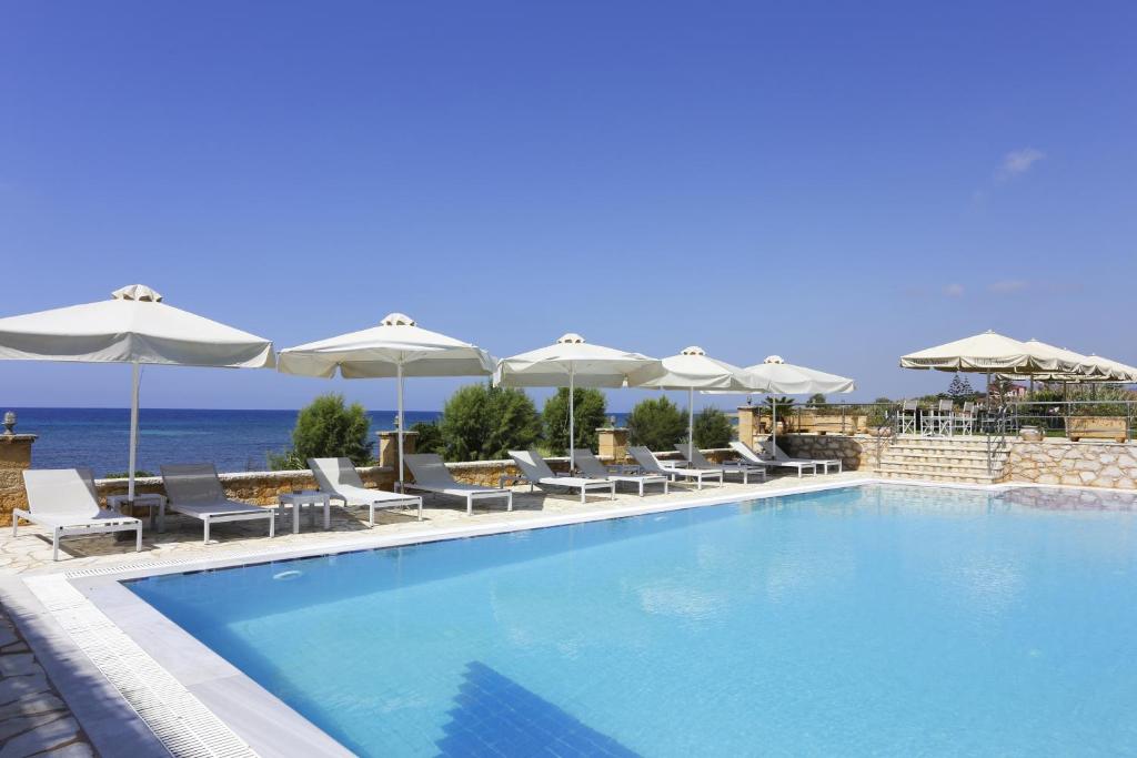 Artina Hotel - Μαραθόπολη, Μεσσηνία ✦ 2 Ημέρες (1 Διανυκτέρευση)