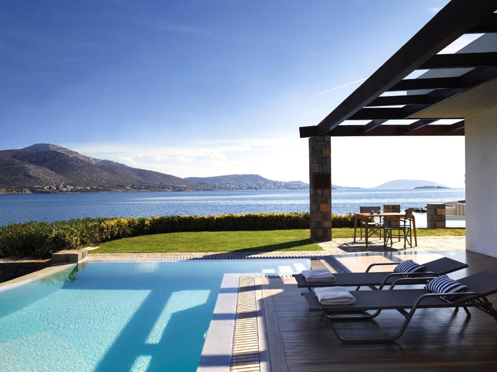 5* Grand Resort Lagonissi - Αθήνα ✦ 2 Ημέρες (1 Διανυκτέρευση)