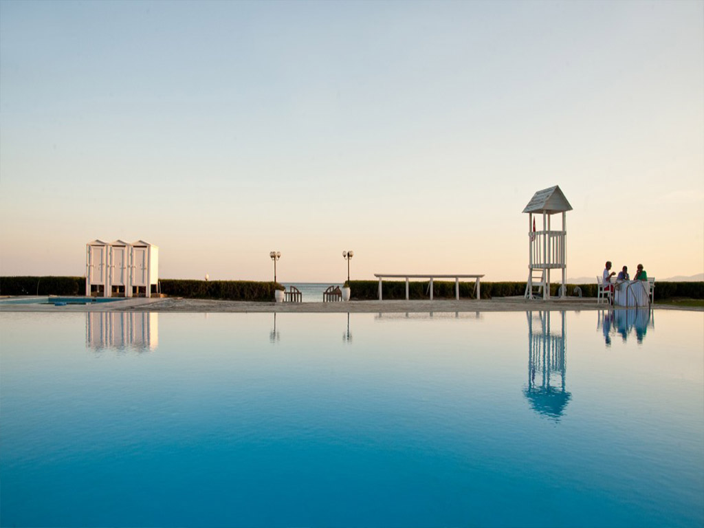 4* Tinos Beach Hotel - Τήνος ✦ -35% ✦ 4 Ημέρες (3 Διανυκτερεύσεις)