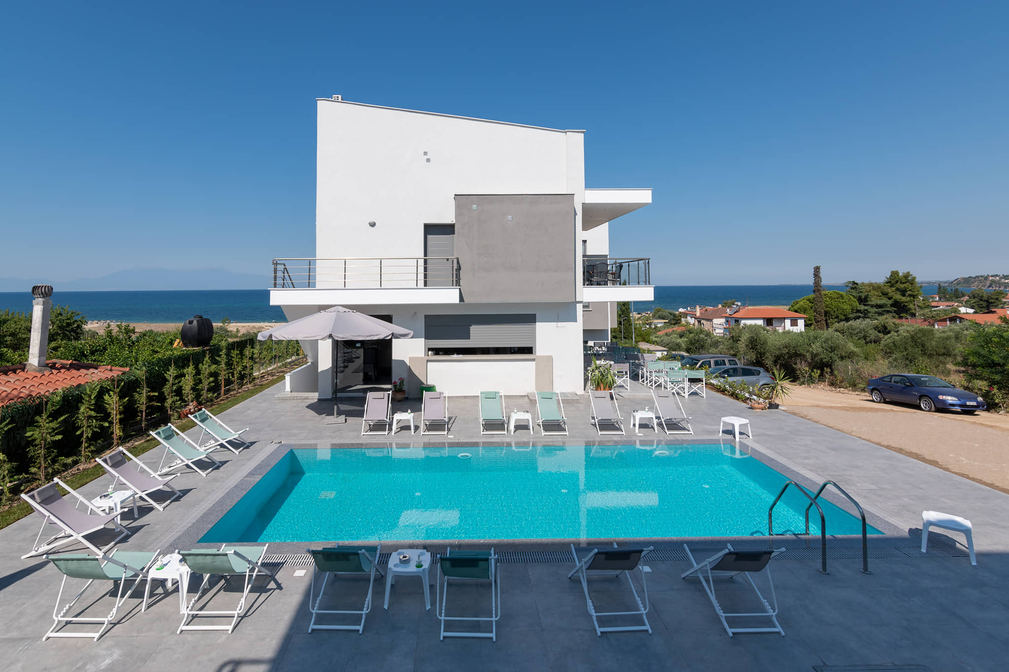 Heraclea Luxury Suites - Νέα Ηράκλεια, Χαλκιδική ✦