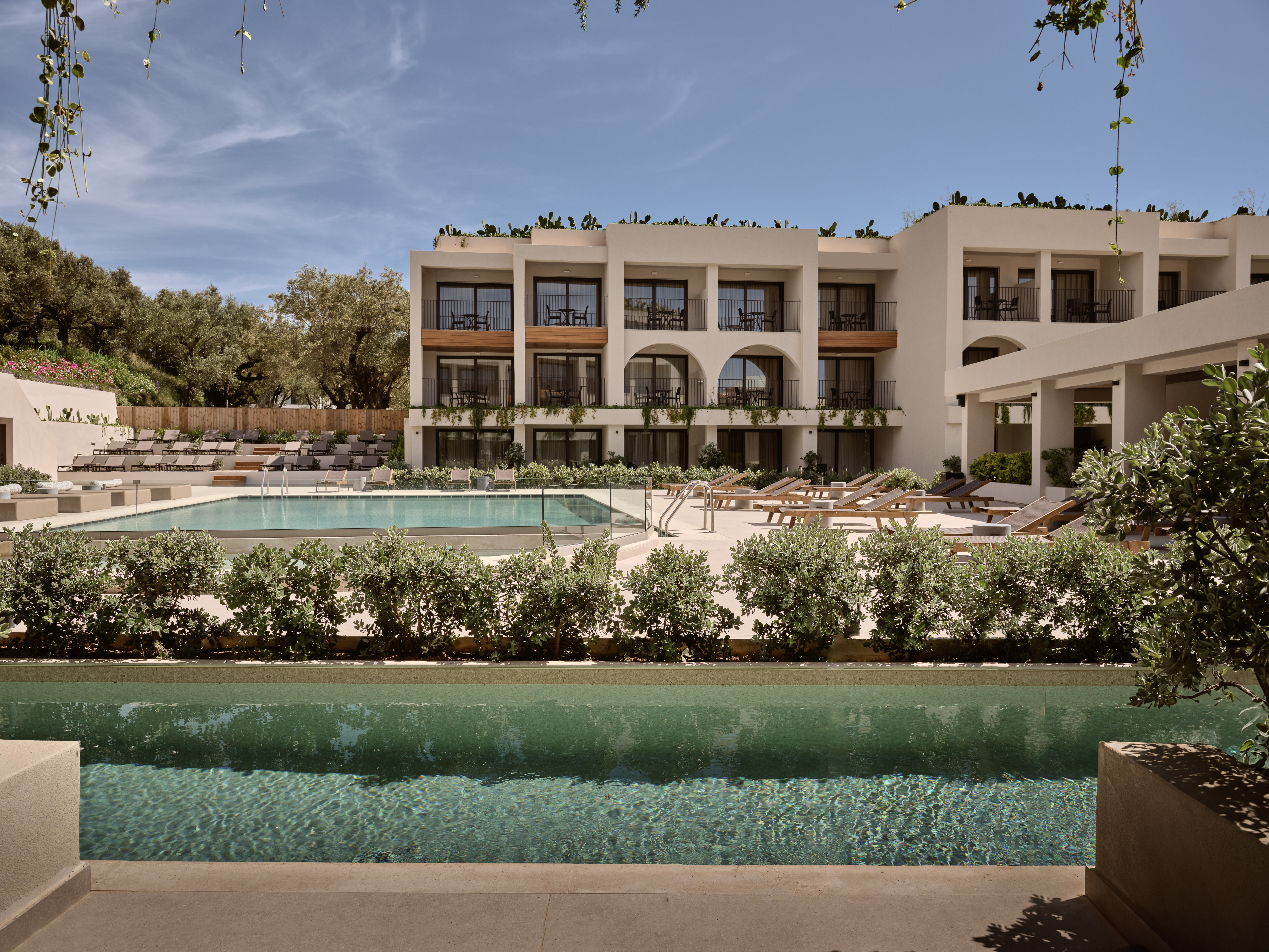 4* Planos Hotel - Τσιλιβί, Ζάκυνθος ✦ 2 Ημέρες (1 Διανυκτέρευση)