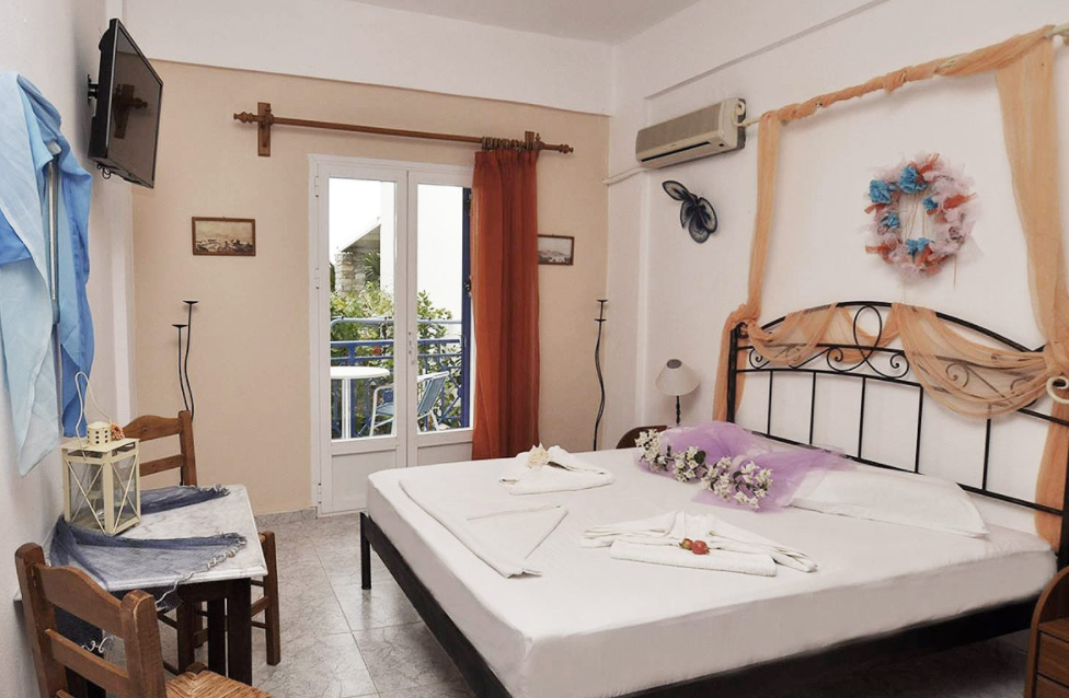 Manos Syros - Μέγας Γιαλός, Σύρος ✦ -30% ✦ 4 Ημέρες