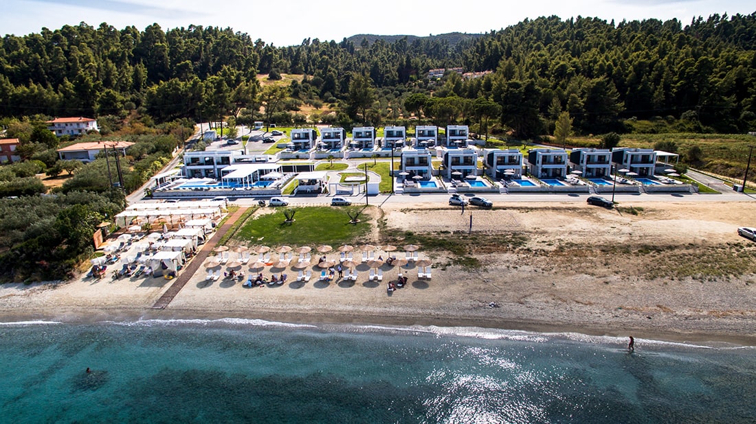 Crystal Villas and Suites - Πολύχρονο, Χαλκιδική ✦