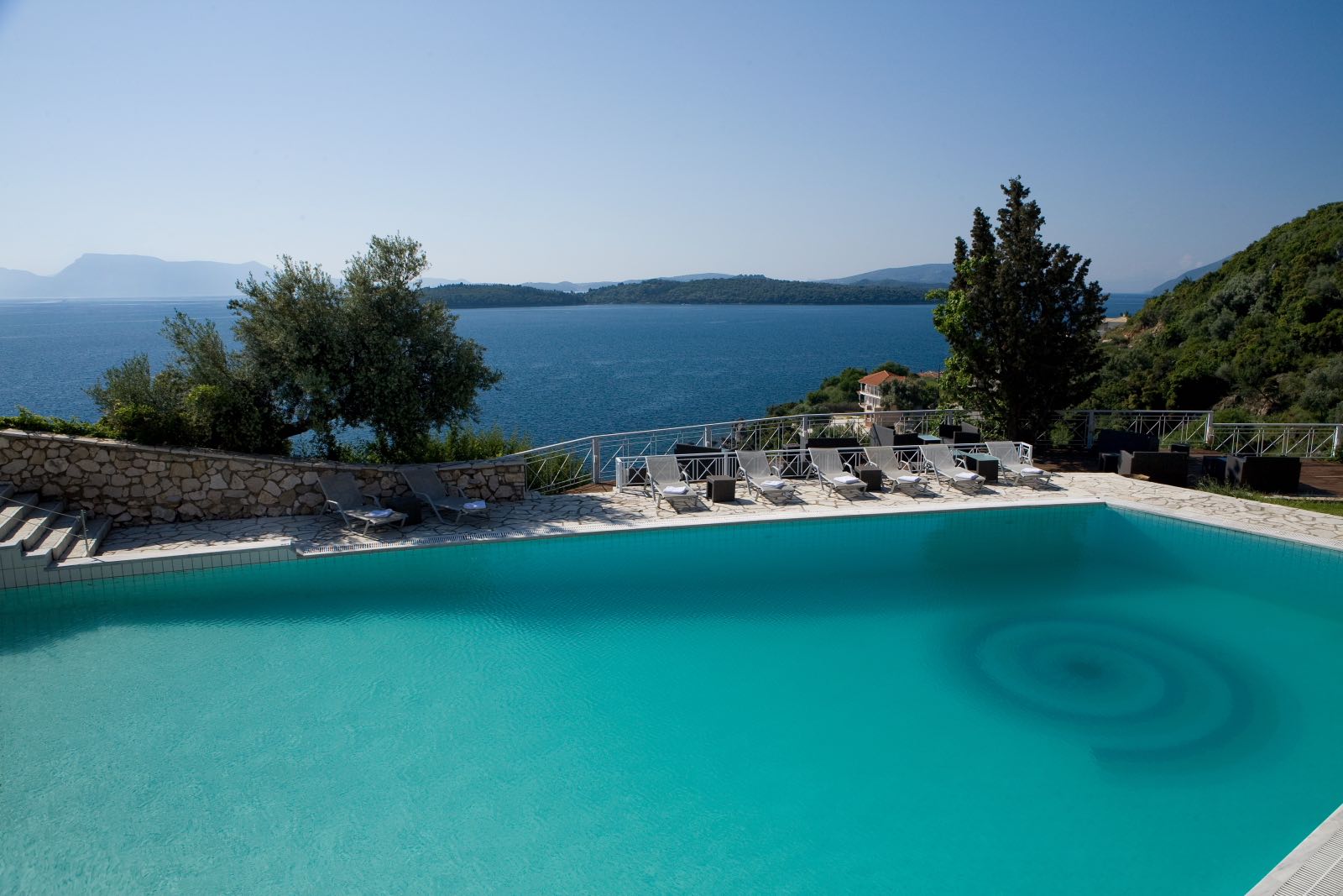 4* Red Tower Hotel - Νικιάνα, Λευκάδα ✦ -25% ✦ 2 Ημέρες