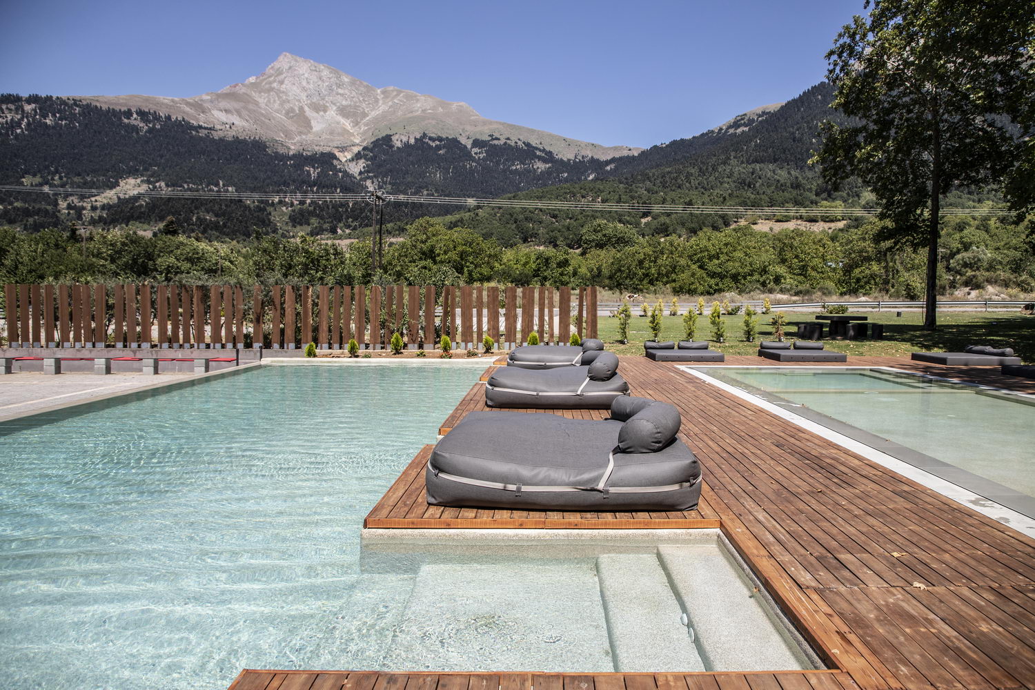 Oniropetra Boutique Hotel - Καρπενήσι ✦ -44% ✦ 3 Ημέρες