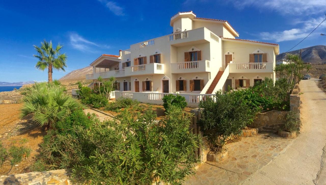 AVRA Apartments - Φρυ, Κάσος ✦ 2 Ημέρες (1 Διανυκτέρευση)