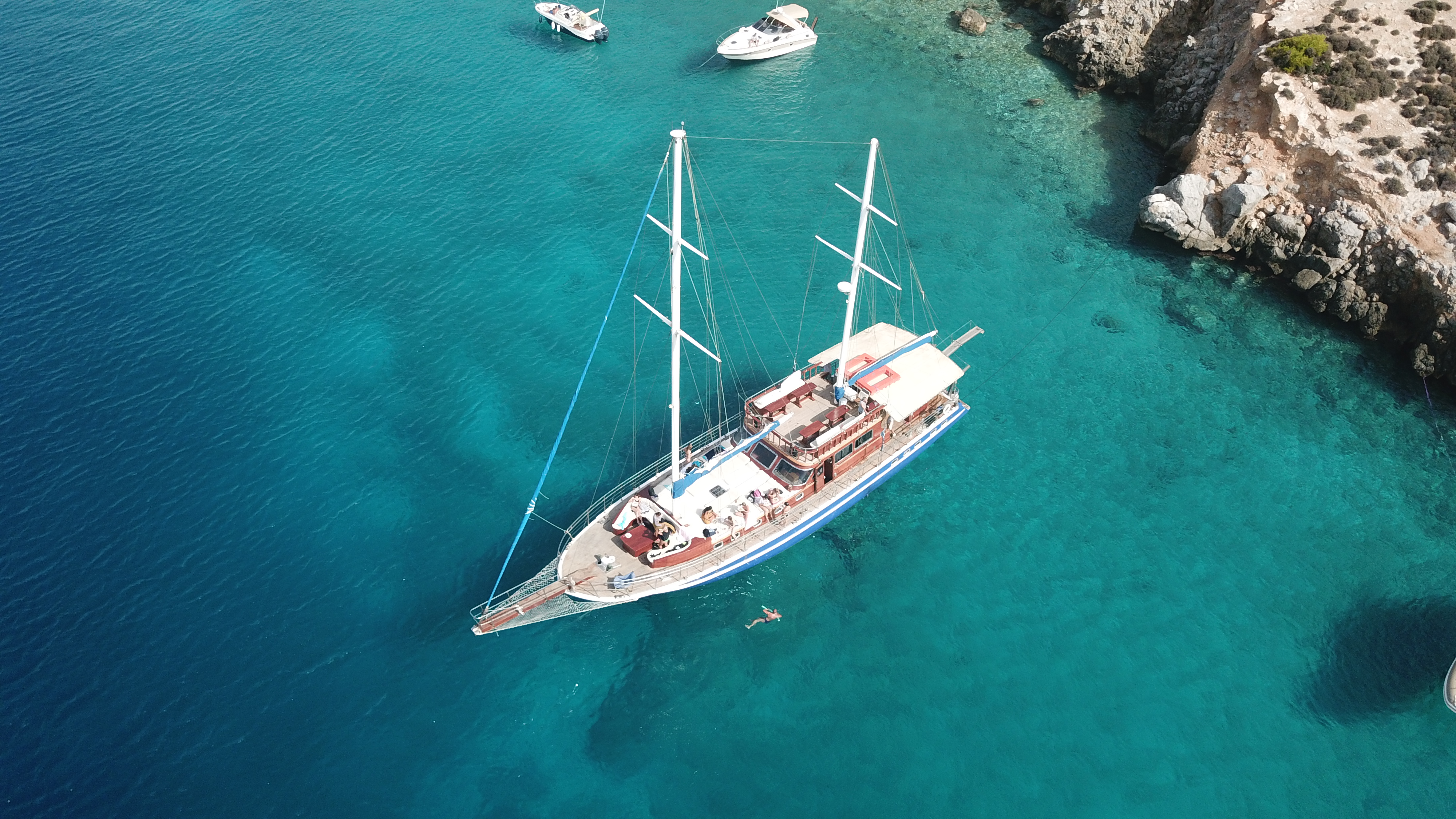 Αθηναϊκή Ριβιέρα - Κρουαζιέρα Μισής Ημέρας ✦ -36% ✦